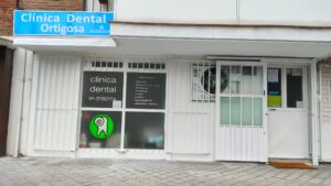 Clínica Dental ubicada en la Plaza Ortigosa